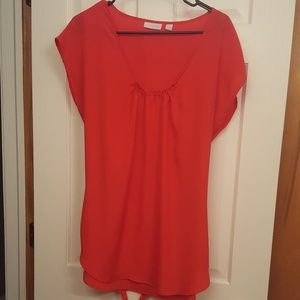 NY&Co flowy red blouse short sleeves tie large